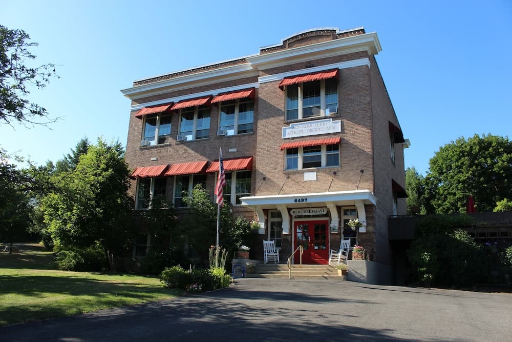 Primary image