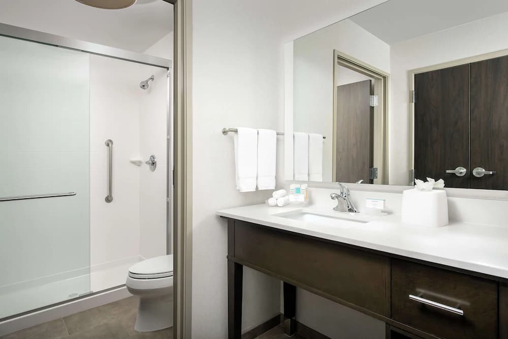 Bathroom shower