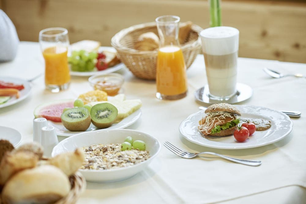 Breakfast meal