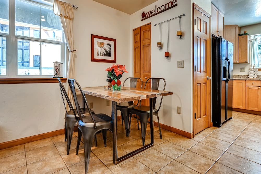 In-room dining