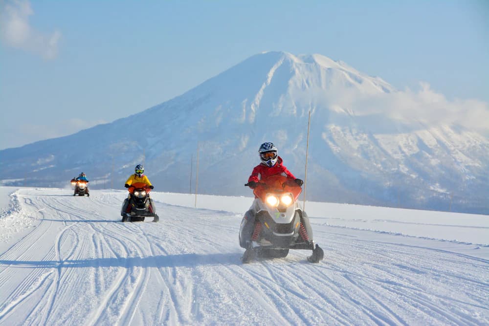 Snow and ski sports
