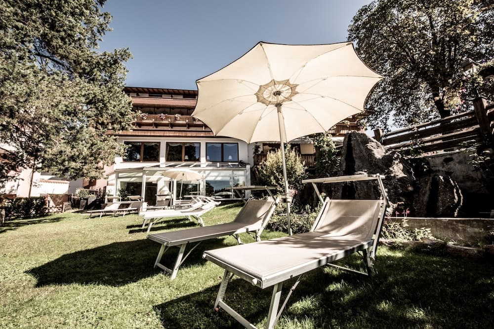 Sundeck