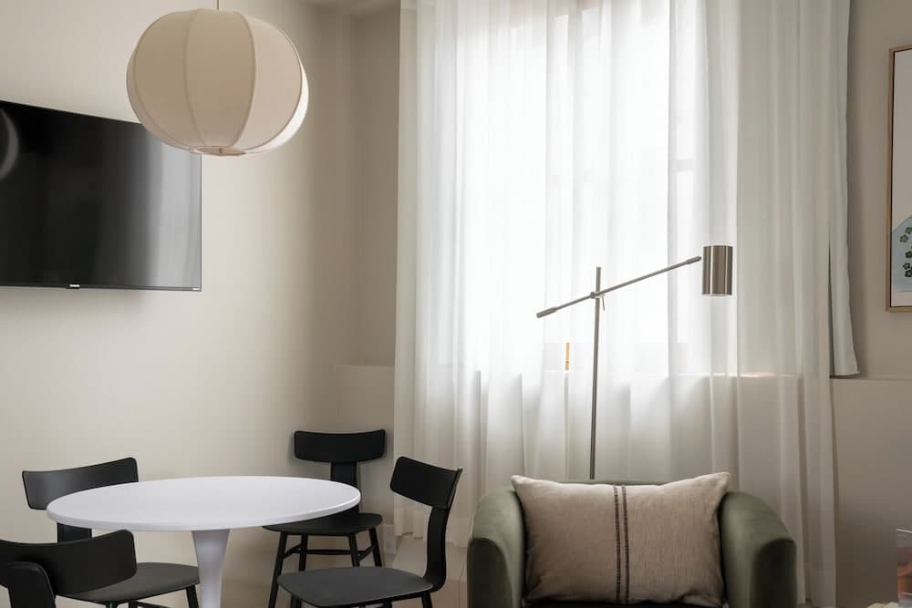 In-room dining