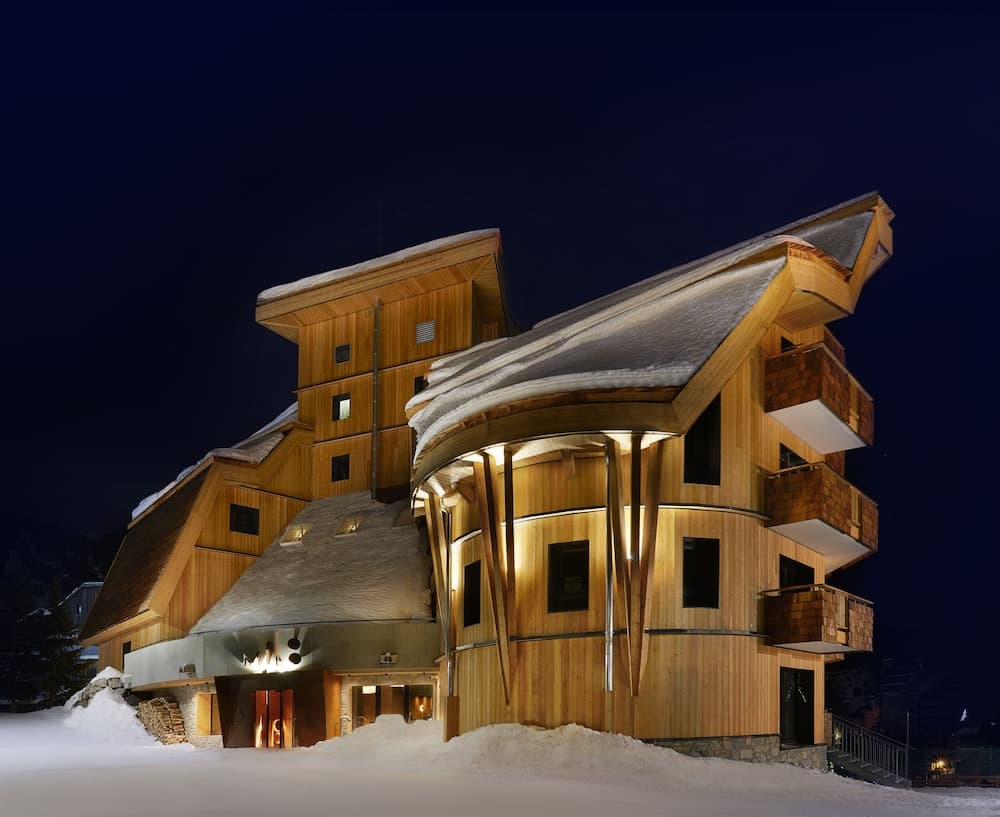Front of property - evening/night