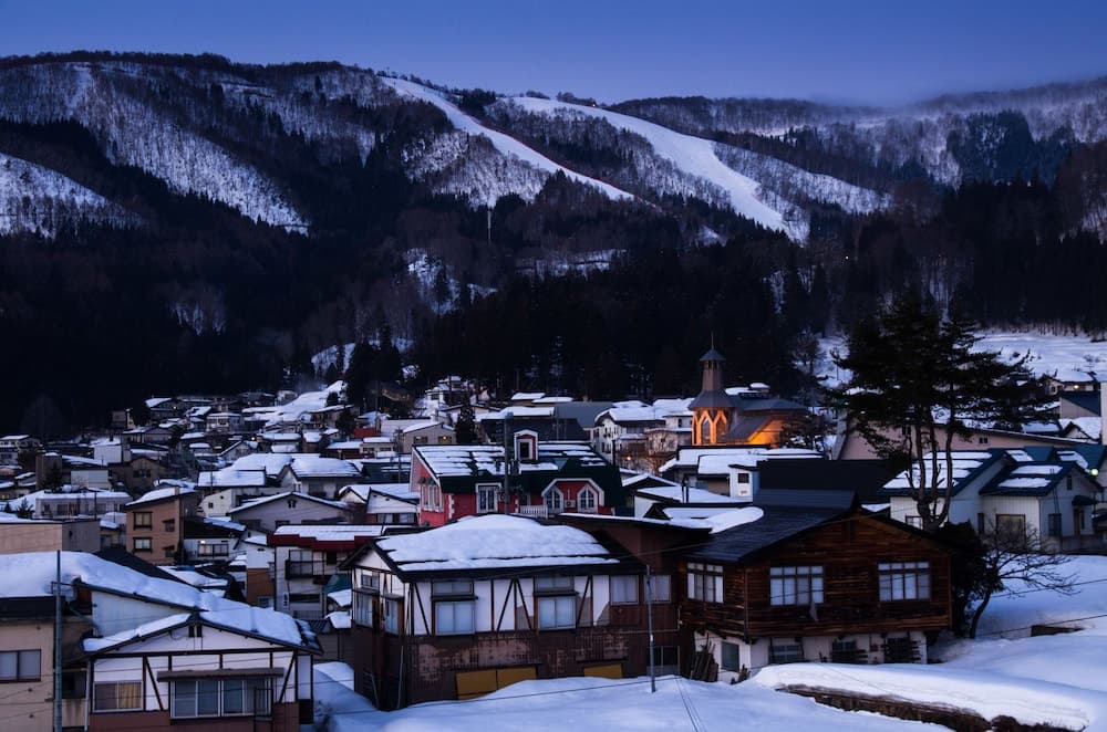 Snow and ski sports