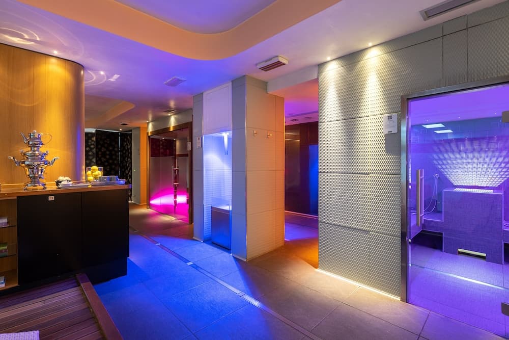 Steam room