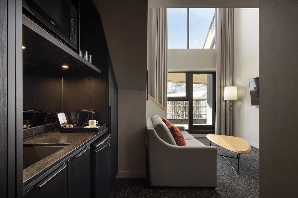 Private kitchenette