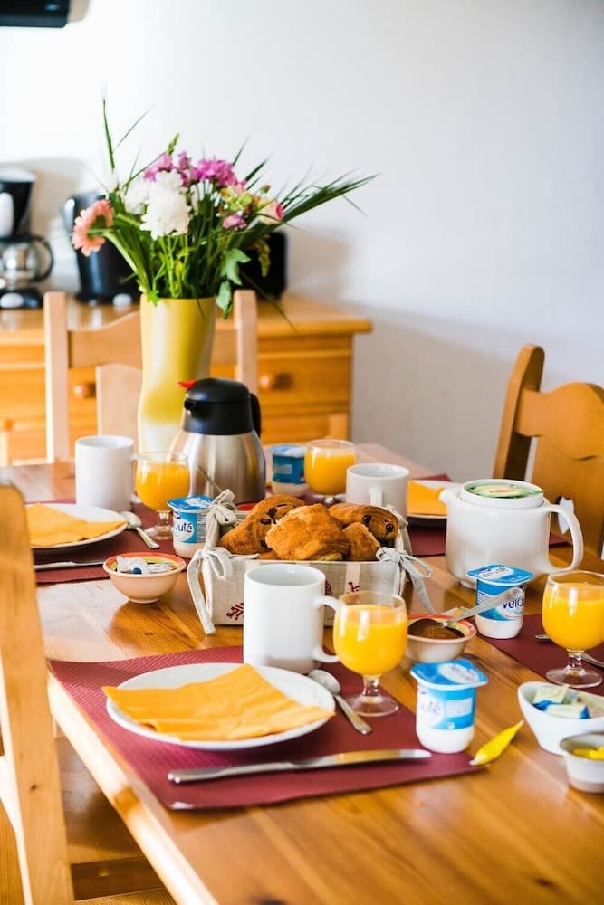 In-room dining