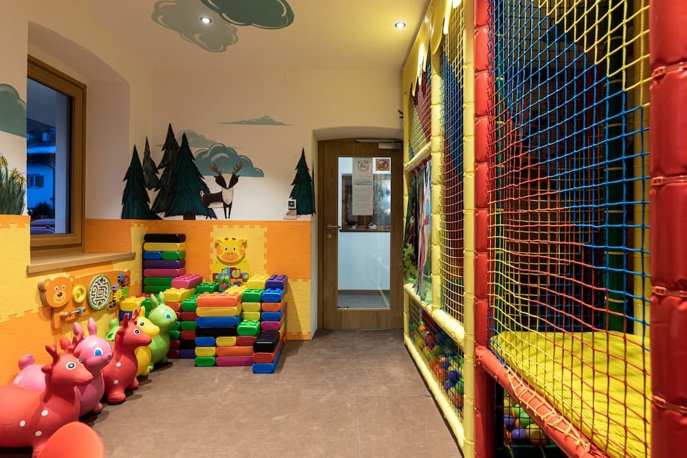 Children's play area - indoor