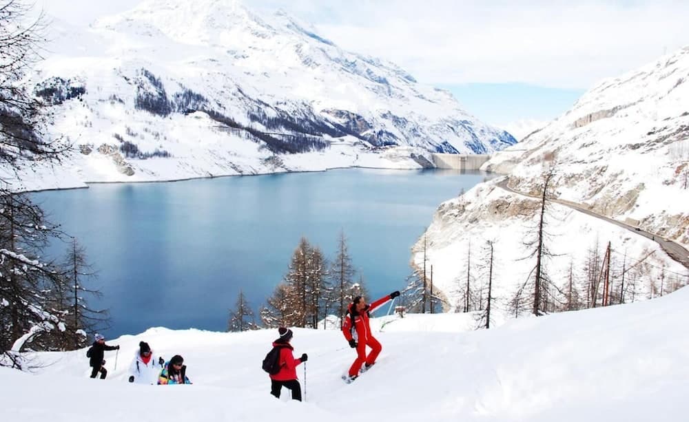 Snow and ski sports