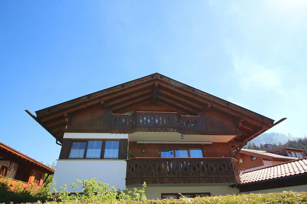 Primary image