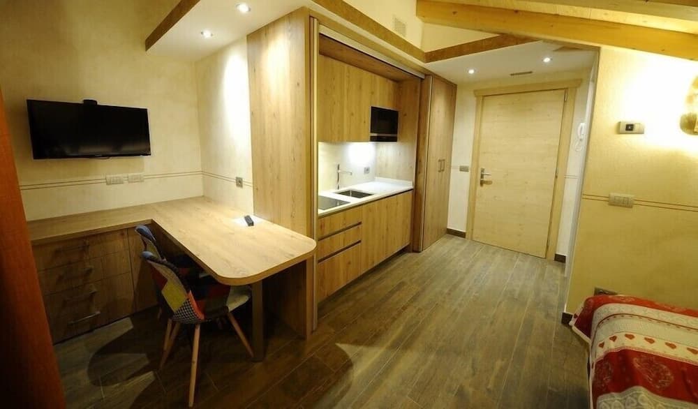 Private kitchenette