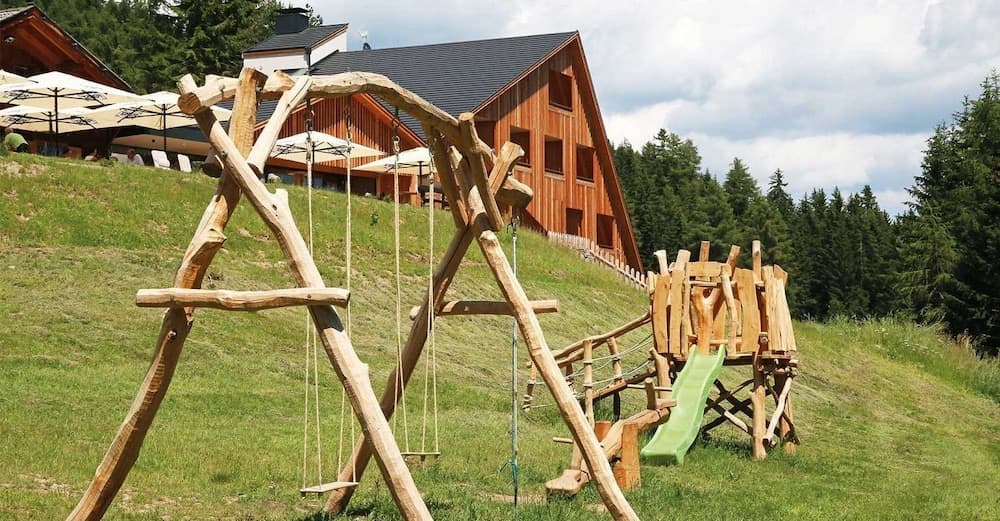 Children's play area - outdoor