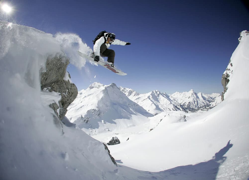 Snow and ski sports