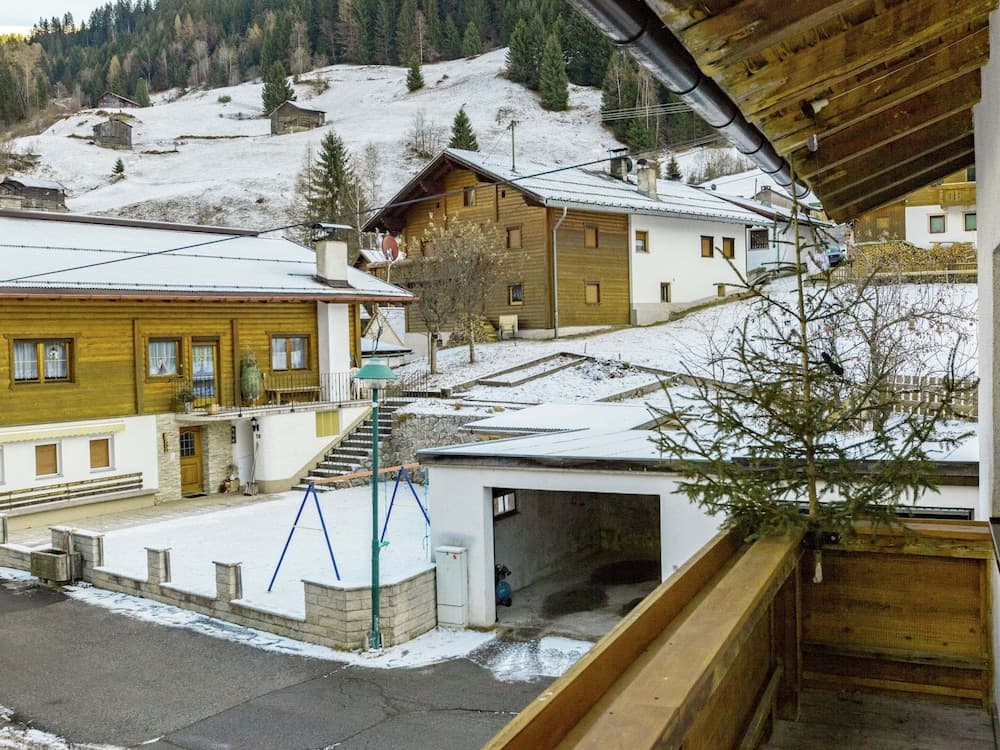 Primary image