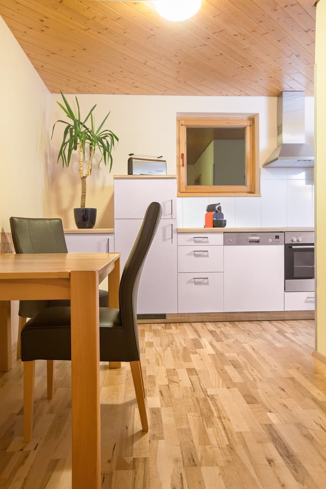 In-room dining