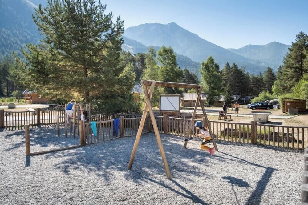 Children's play area - outdoor