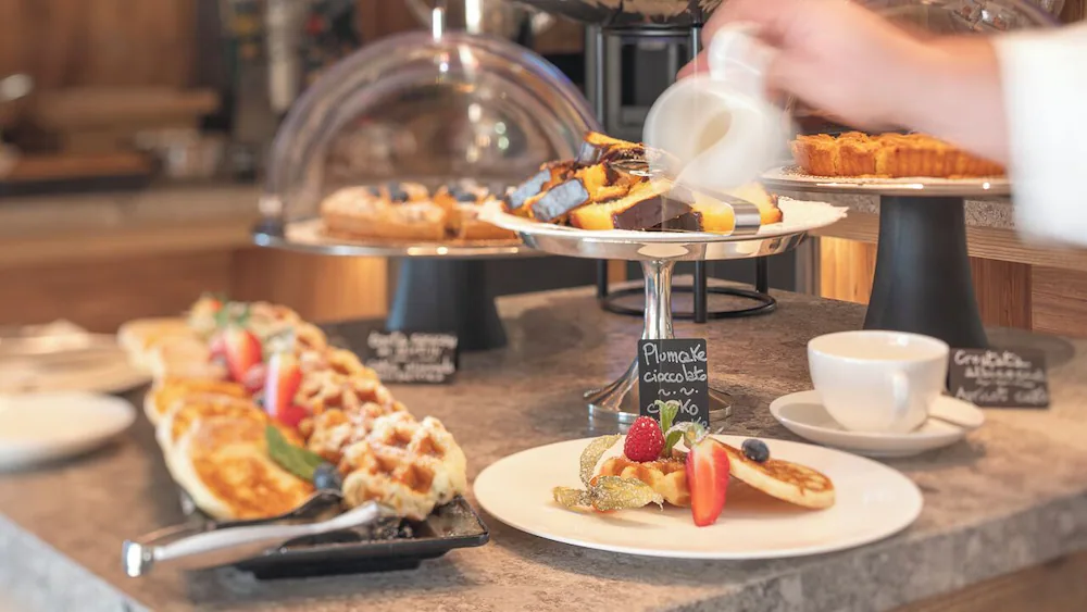 Breakfast buffet