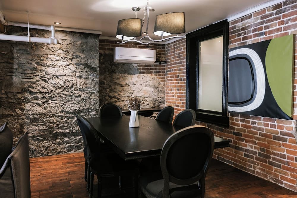 In-room dining