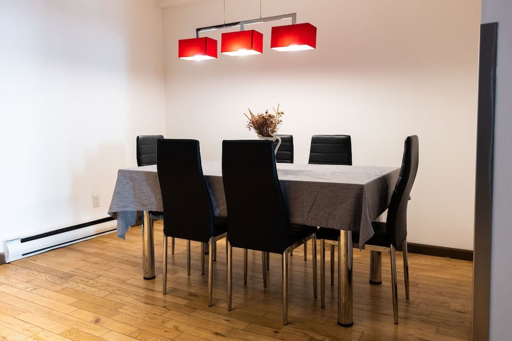 In-room dining