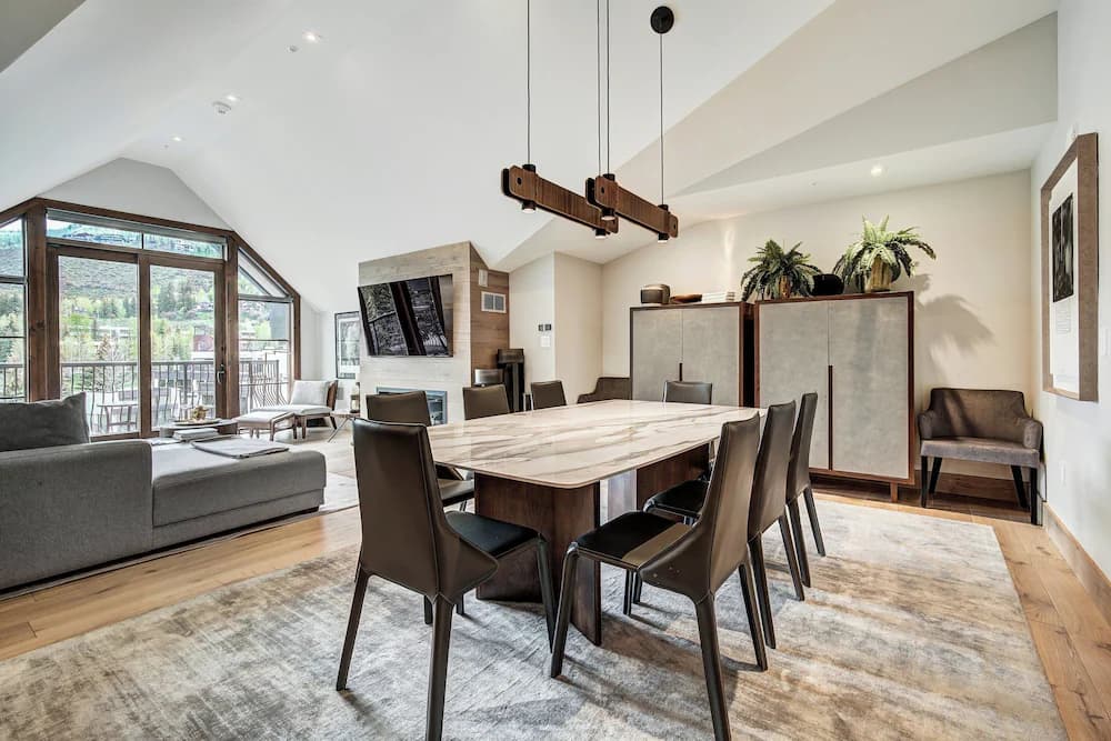 Dining room