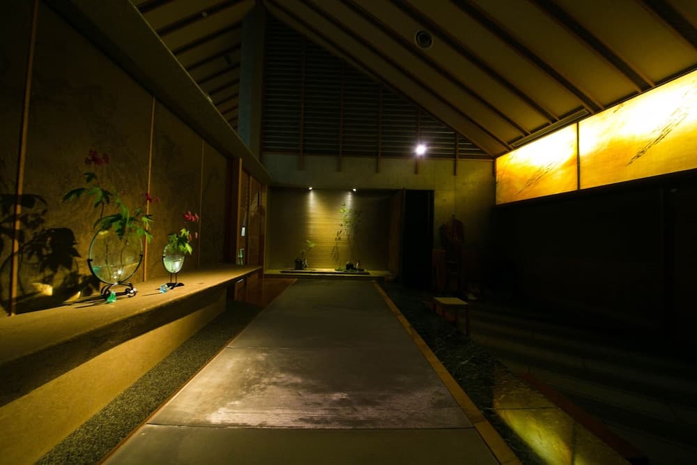 Reception hall