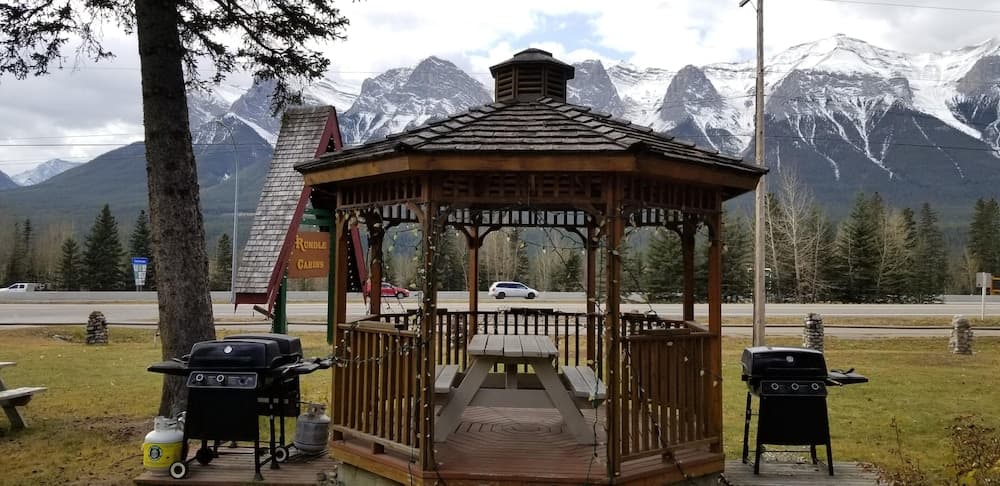 BBQ/picnic area
