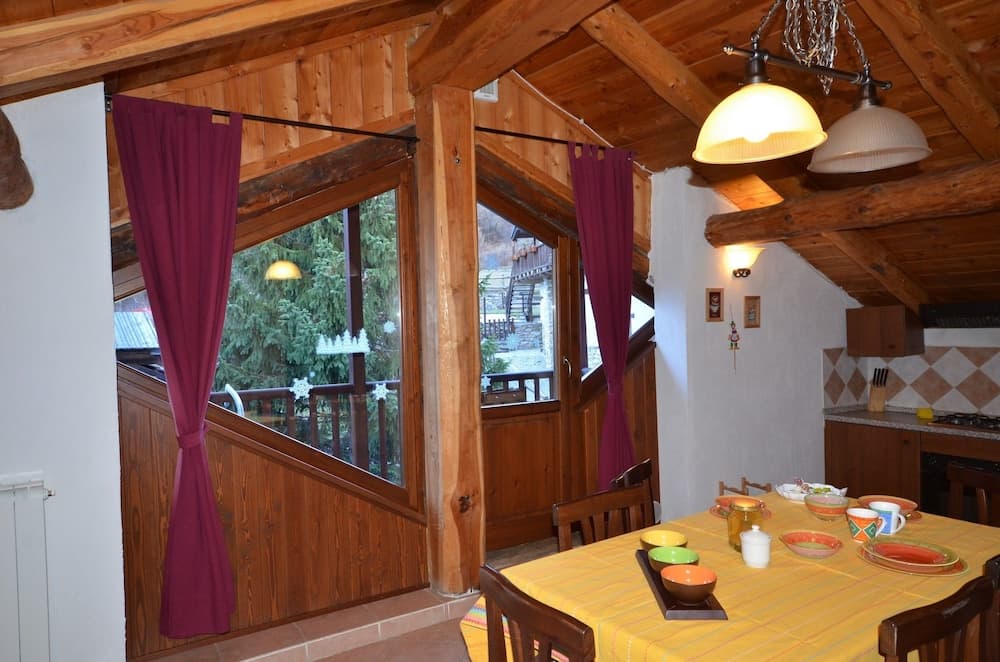 In-room dining