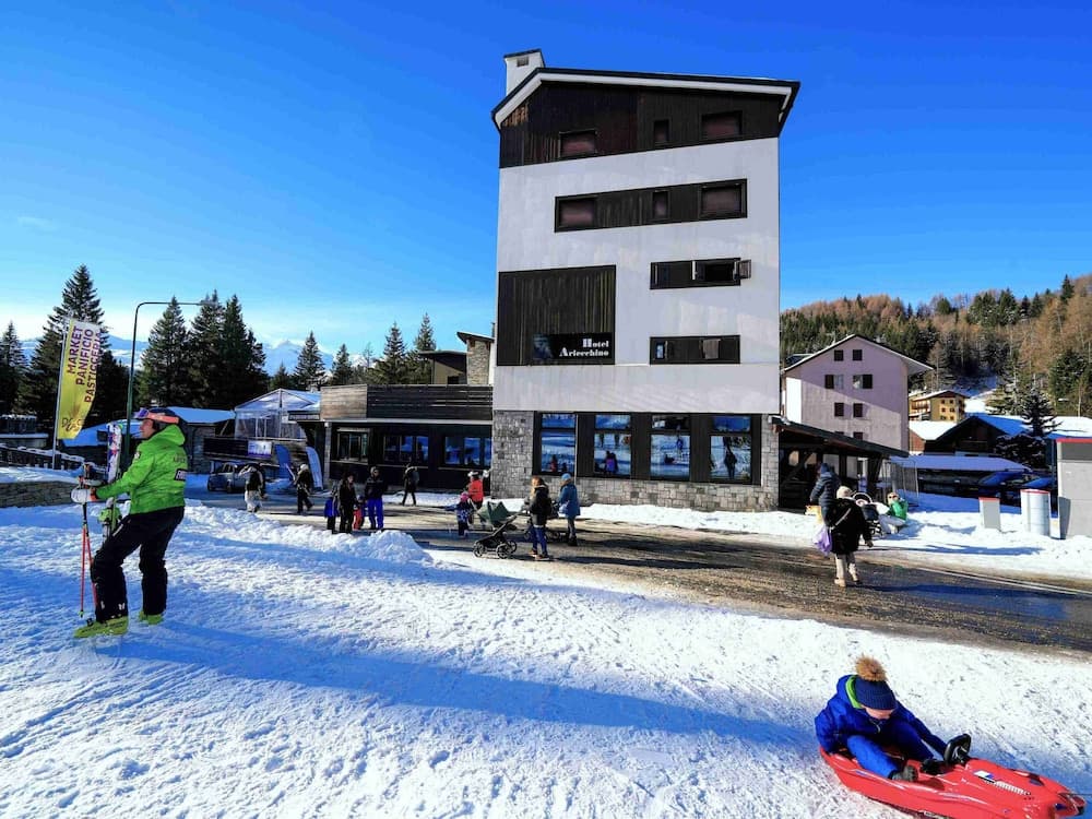 Skiing