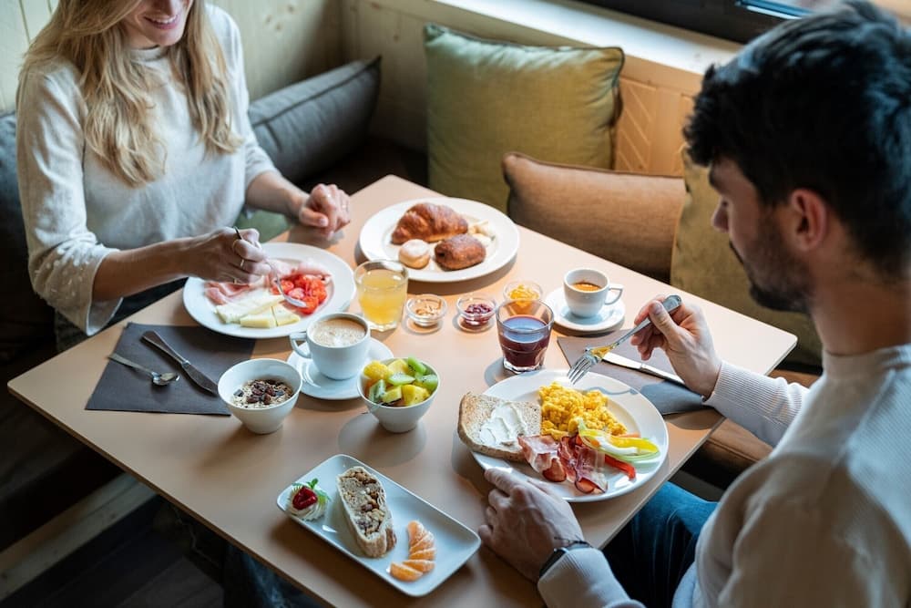 Breakfast buffet
