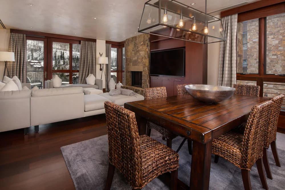 In-room dining