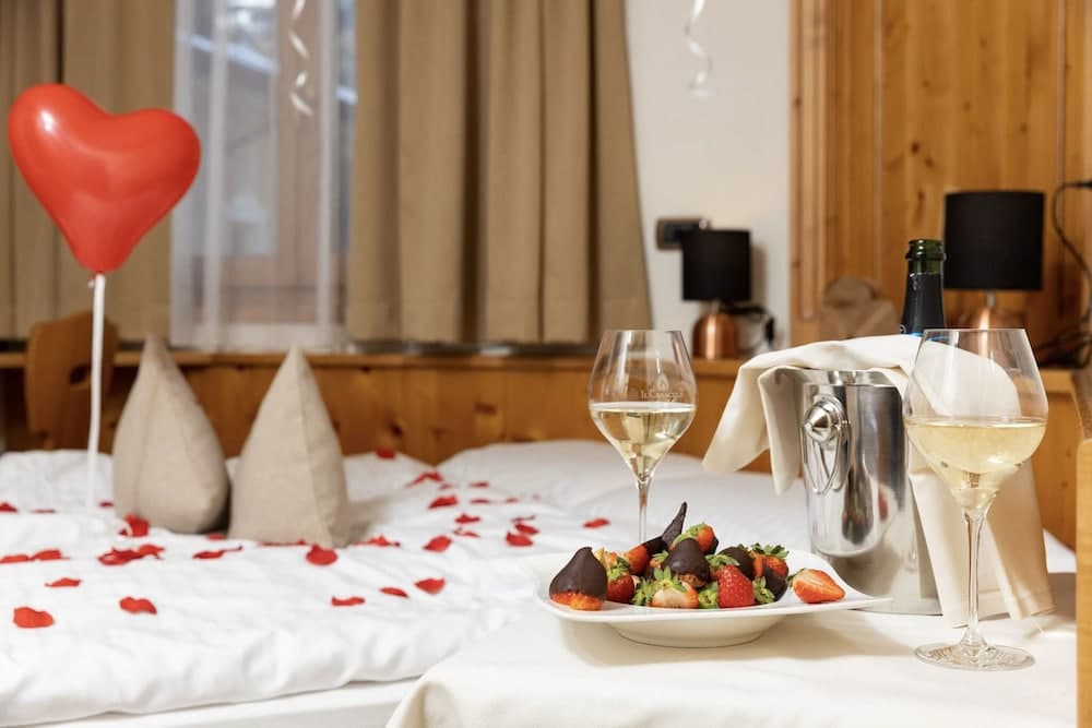 Room service - dining