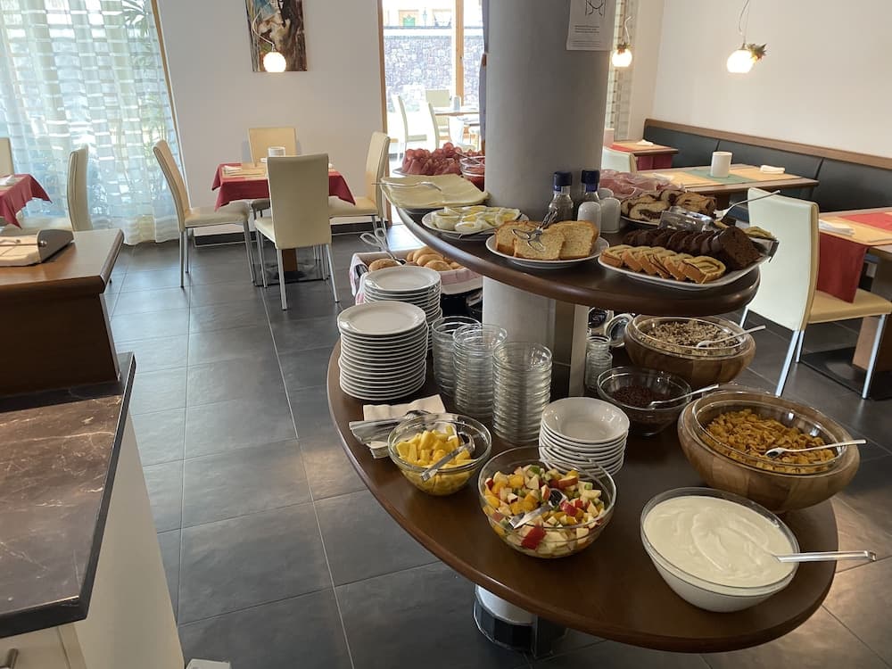 Breakfast buffet
