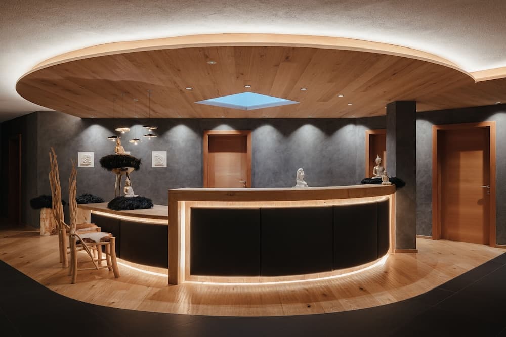 Spa reception