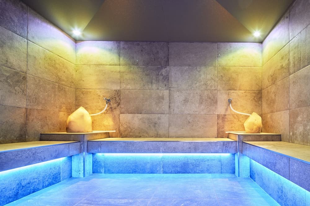Steam room