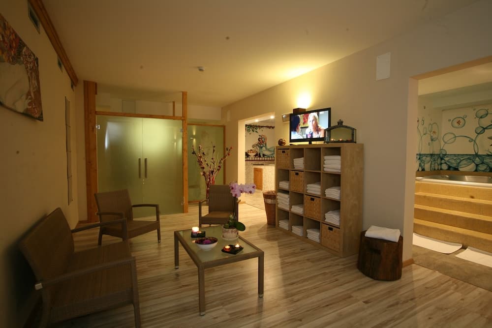 Spa reception