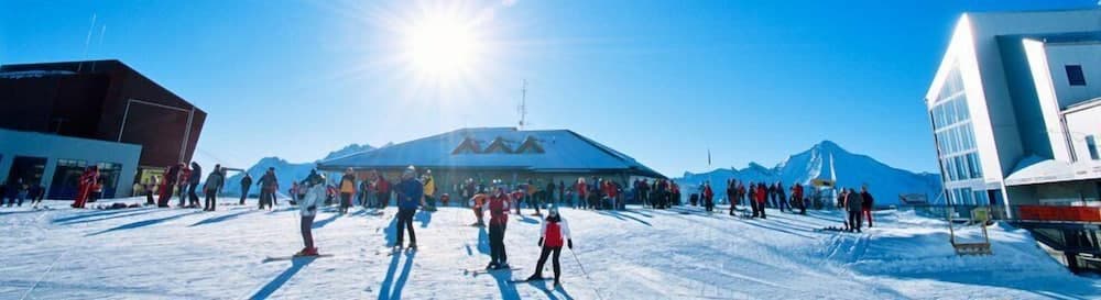 Snow and ski sports