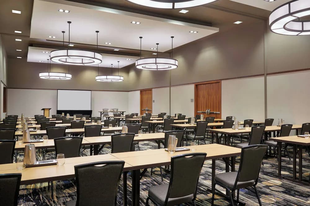 Meeting facility
