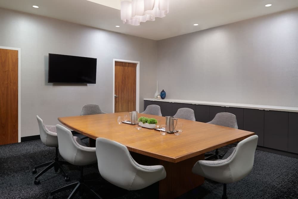 Meeting facility