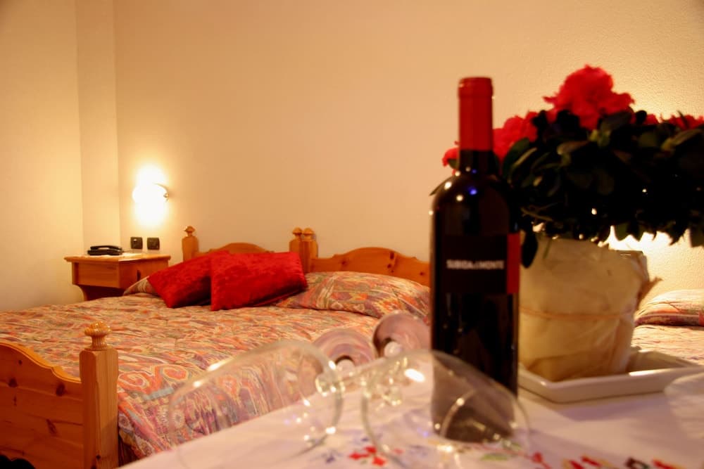 Room service - dining