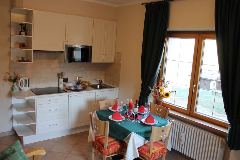 In-room dining