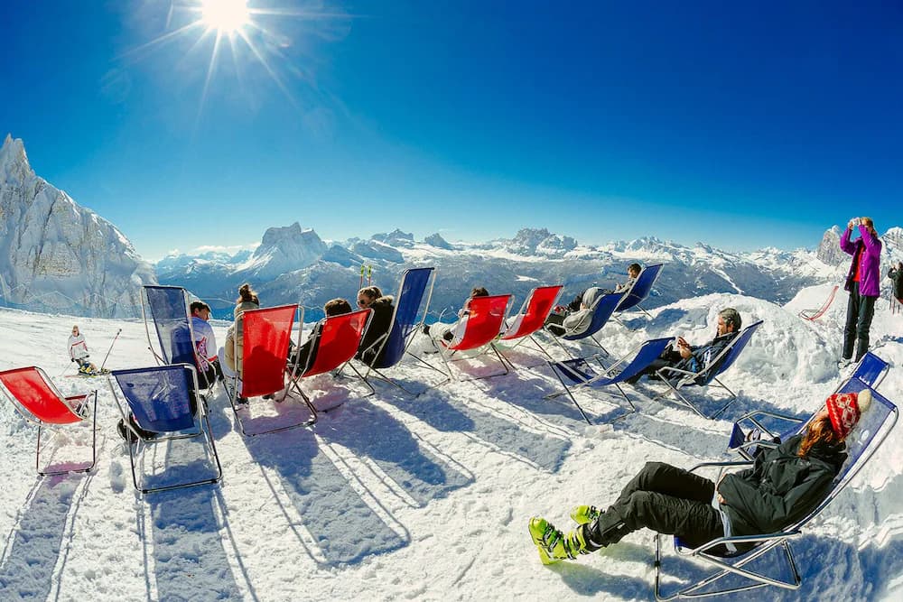 Snow and ski sports
