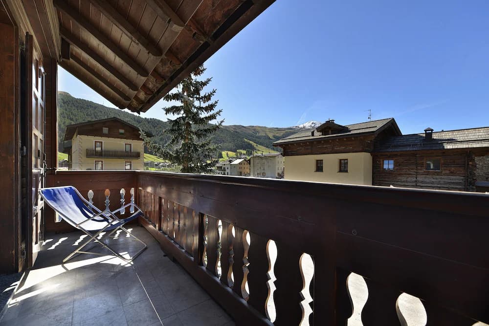 Balcony view