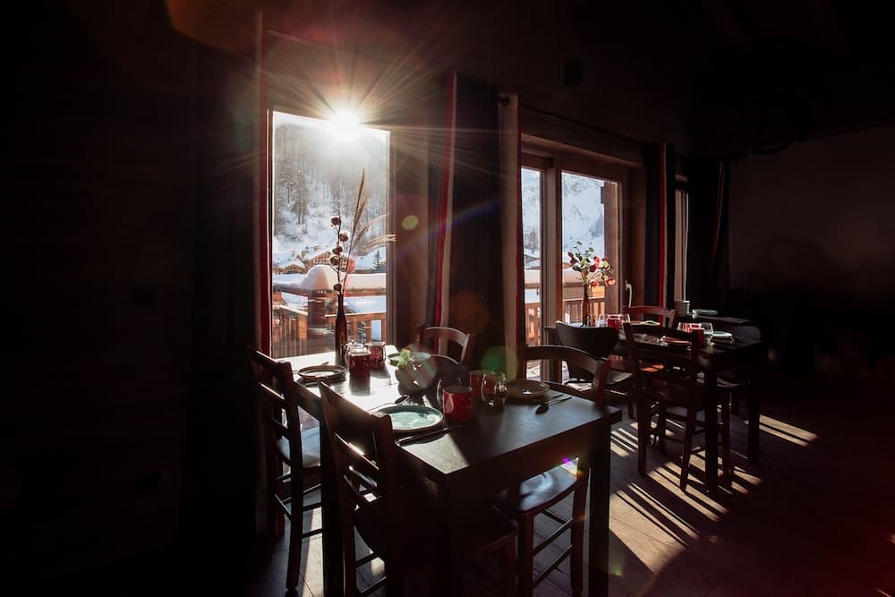 Breakfast area
