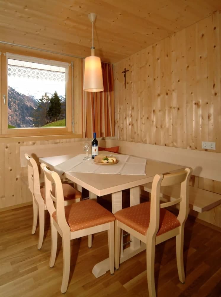 In-room dining
