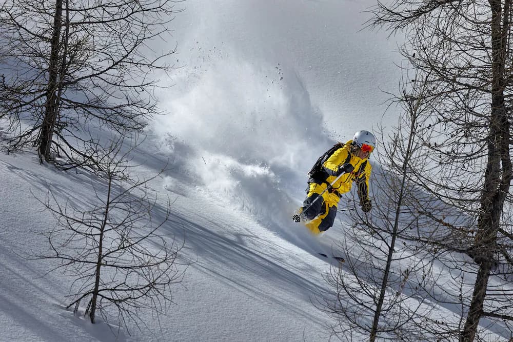 Snow and ski sports