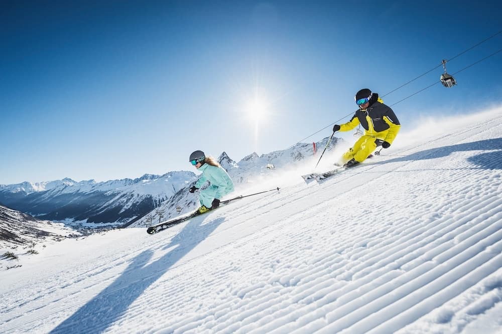 Snow and ski sports