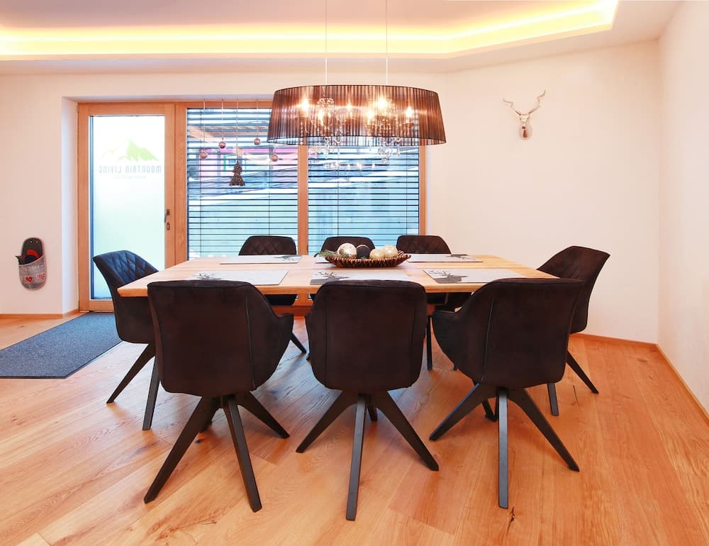 In-room dining