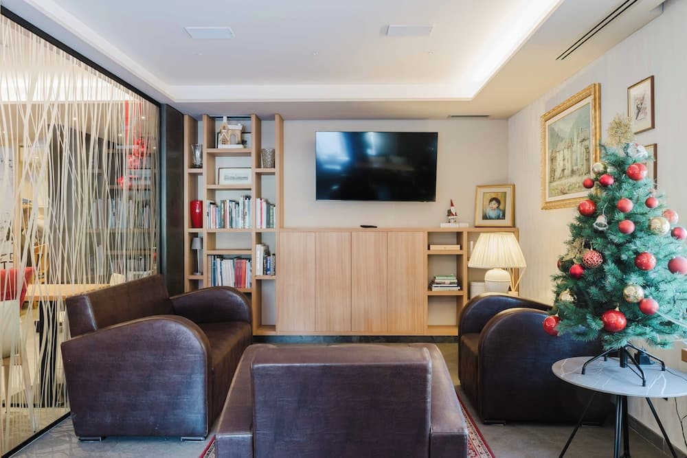 Lobby sitting area