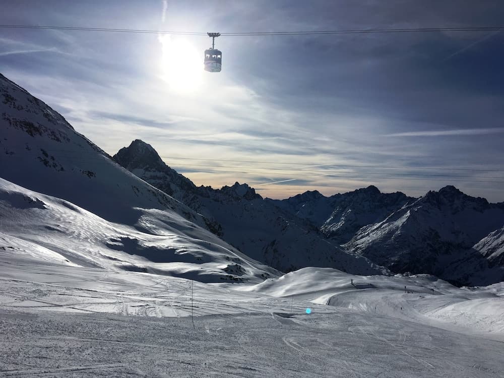 Skiing